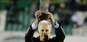 carlos-alberto-silva-em-agosto-em-homenagem-do-guarani-1378999015016_615x300